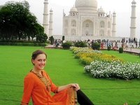 Sienna Wdowik in India
